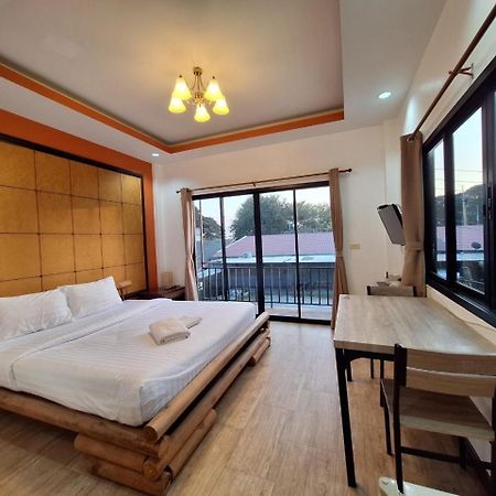 Kan Home Hotel Kanchanaburi Luaran gambar