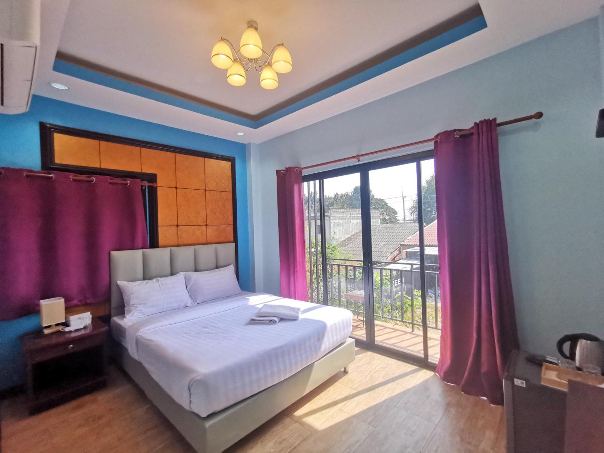 Kan Home Hotel Kanchanaburi Luaran gambar