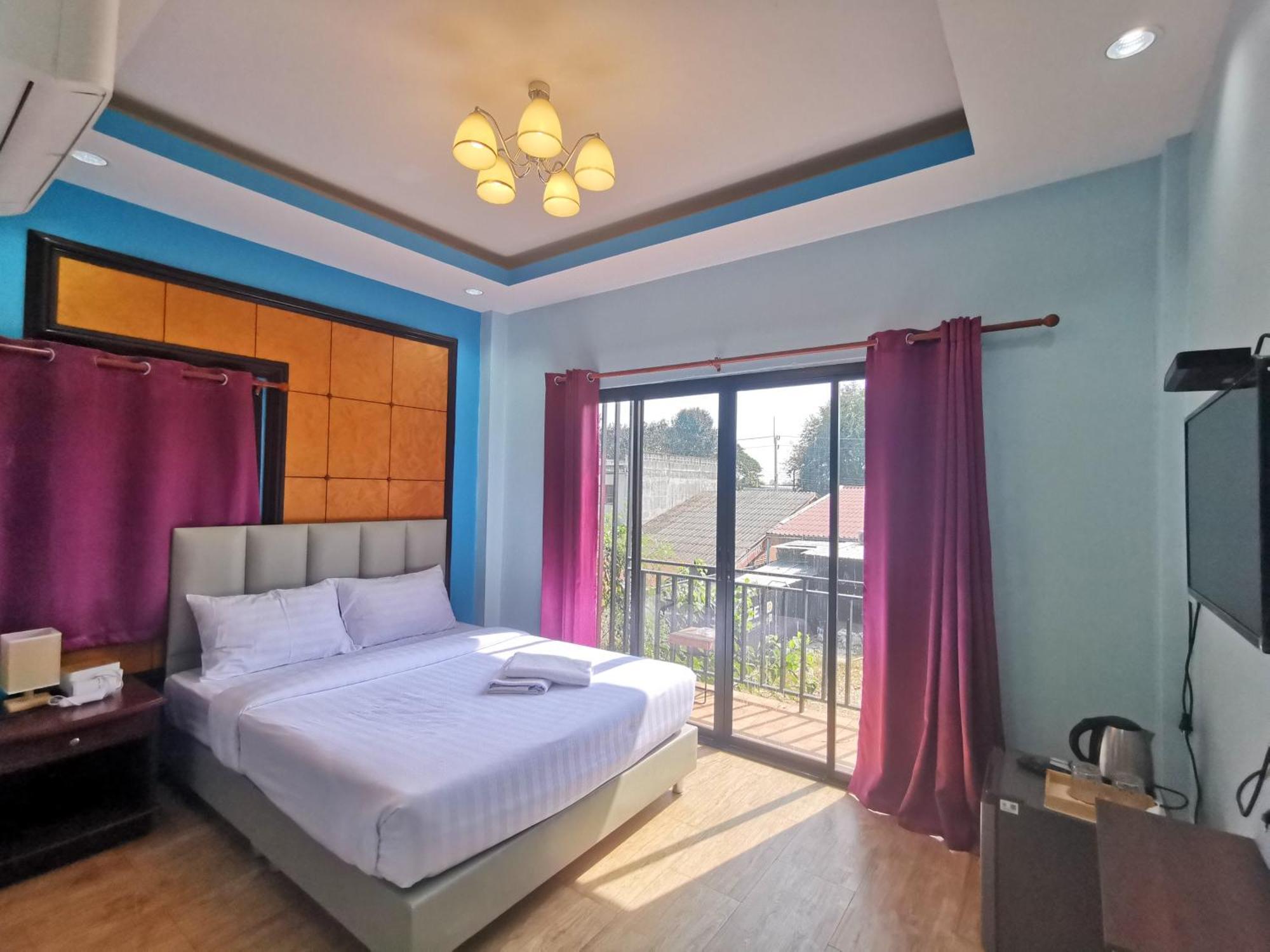 Kan Home Hotel Kanchanaburi Luaran gambar
