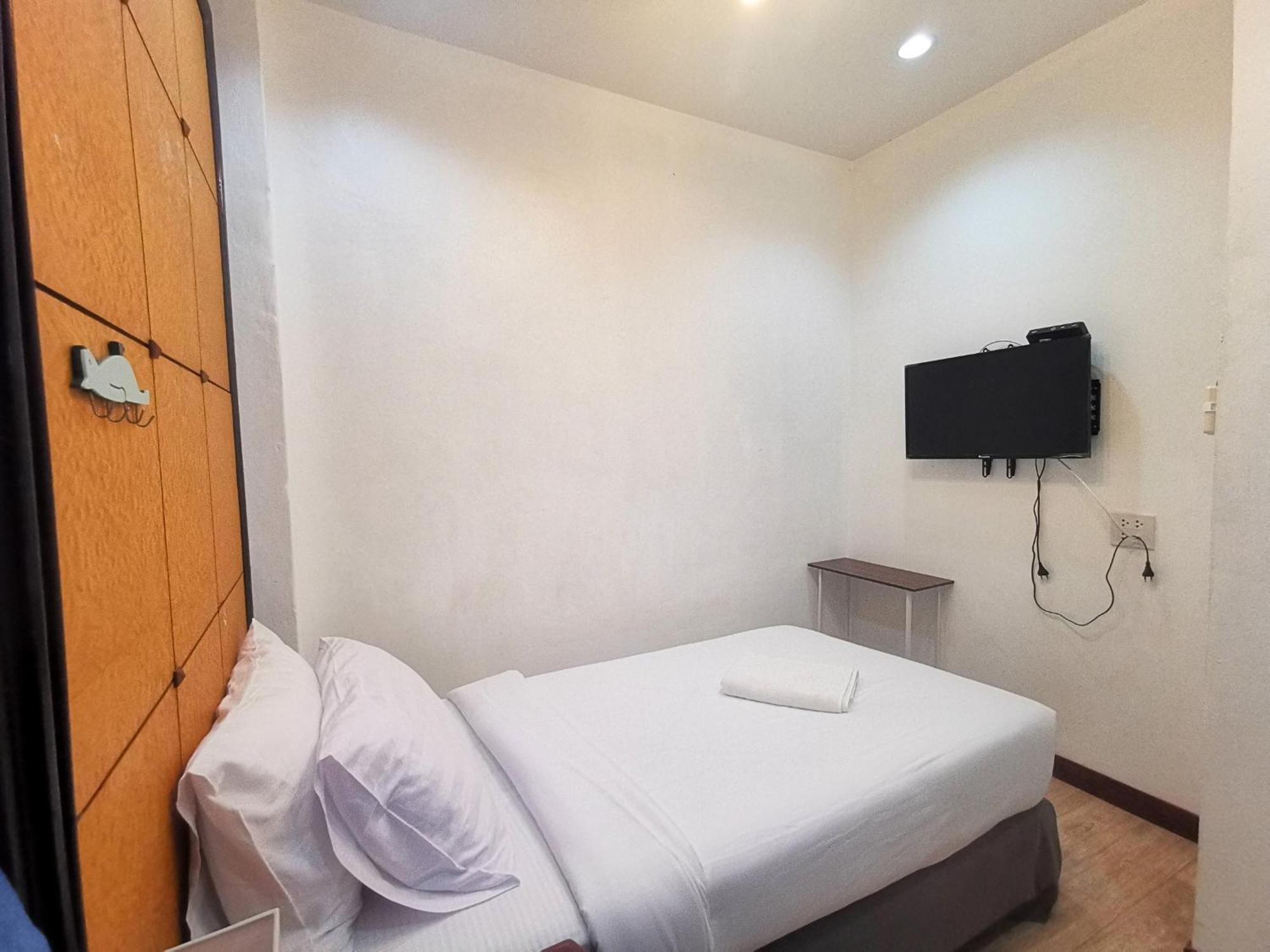 Kan Home Hotel Kanchanaburi Luaran gambar