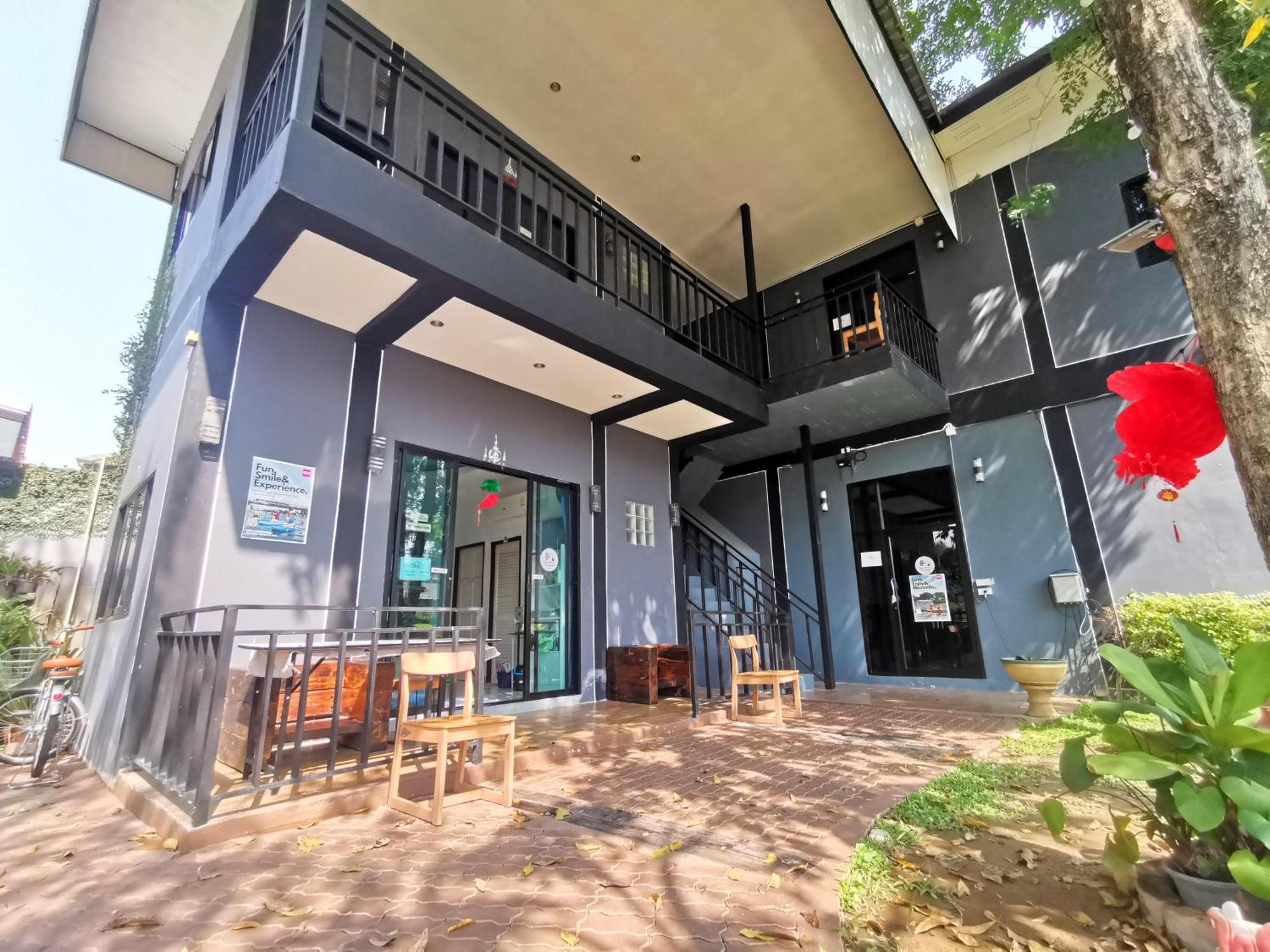 Kan Home Hotel Kanchanaburi Luaran gambar